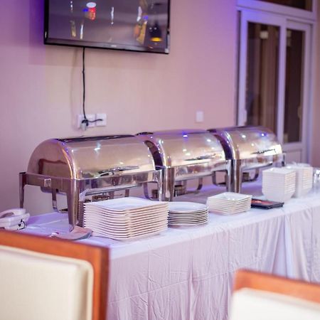 Spring Hills Hotel - دودوما المظهر الخارجي الصورة